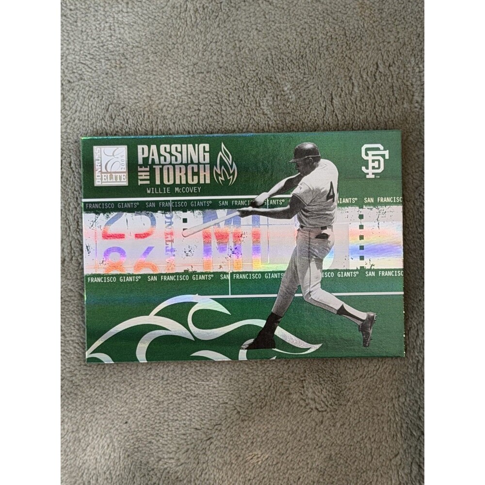 2005 Donruss Elite - Passing the Torch Willie Mays #PT-30 Green 003 /250